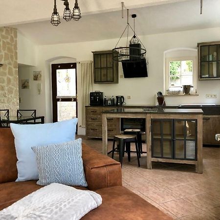 Ferienwohnung Am Wasser Villa Graf Von Pfeil Dresden Eksteriør bilde