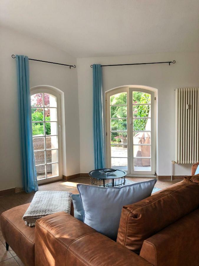 Ferienwohnung Am Wasser Villa Graf Von Pfeil Dresden Eksteriør bilde